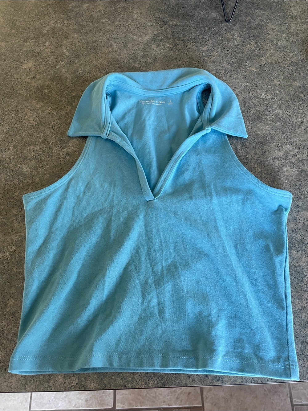 A&F Crop Top